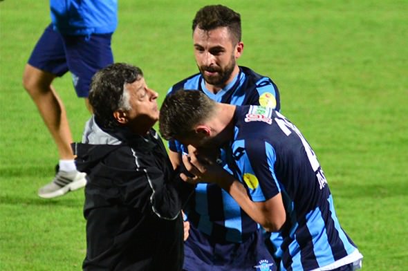 Play-off maçında Yılmaz Vural şov!
