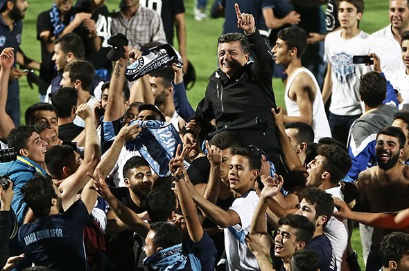 Play-off maçında Yılmaz Vural şov!