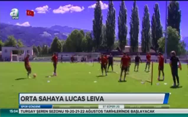 Orta sahaya Lucas Leiva